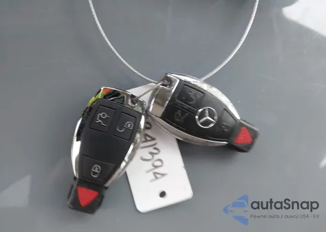 2011 Mercedes-Benz C 300 Luxury/Sport из США, поврежденный, VIN WDDGF5EB1BA468679